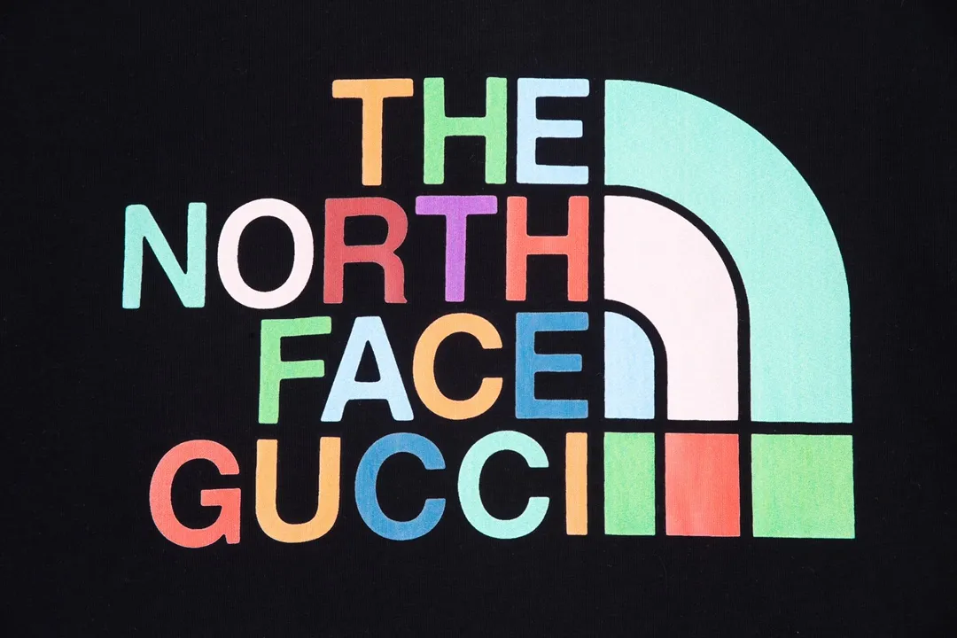 Gucci The North Face Gucci ， ， The North Face x Gucci Series， T 。 ， 。The North Face ， ， 。 Same Style 240 OS Versatile ：23603 : Black Size：XS~L